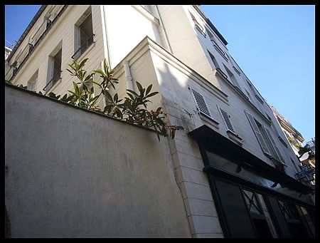 P2520400