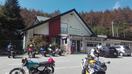 柳沢峠の茶屋