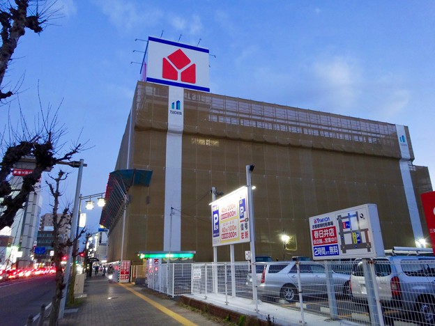 新しい建物の建設が始まってた ヤマダ電機テックランド春日井店 17年2月27日 2 屋上の巨大看板が復活 写真共有サイト フォト蔵