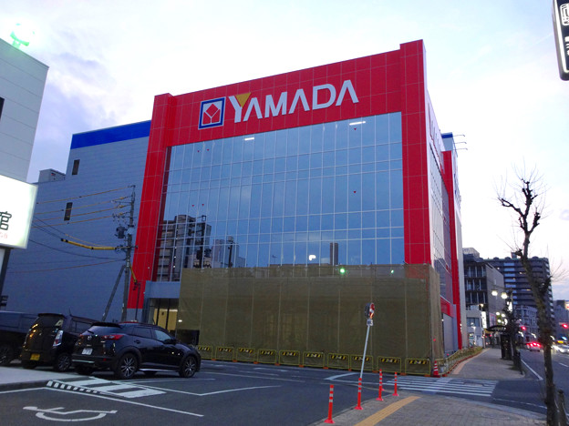 建物の外観がほとんど完成してた、ヤマダ電機テックランド春日井店(2017年3月25日) - 1