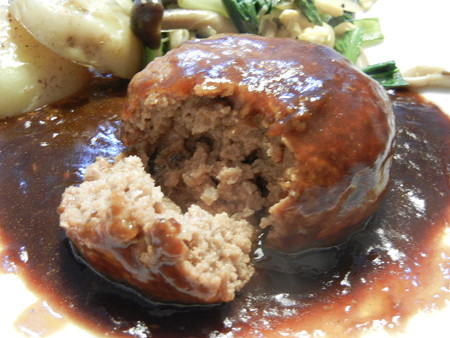 中は・・・