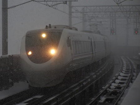 681系特急はくたか ほくほく線十日町駅