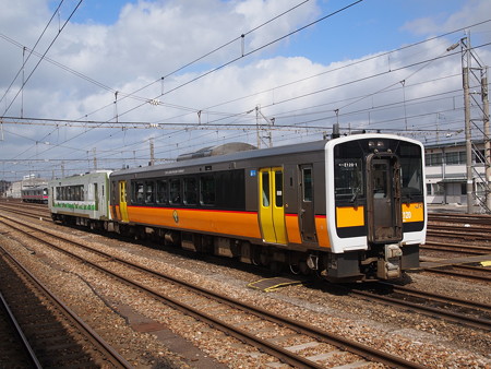 キハE120系 羽越本線酒田駅