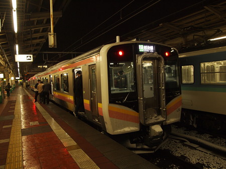 E129系普通 越後線新潟駅01