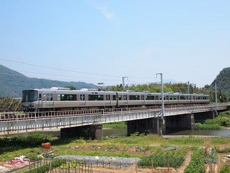 223系新快速 北陸本線河毛~高月01