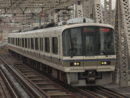 221系大和路快速 大阪環状線大正駅02