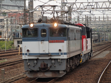 HD300甲種 東海道本線神宮前駅01