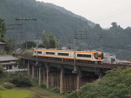 近鉄22000系特急 近鉄大阪線三本松~室生口大野