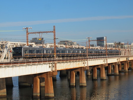 207系普通 東海道本線新大阪~大阪01