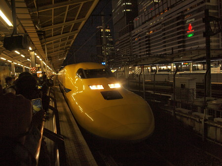 ドクターイエロー 東海道新幹線名古屋駅02