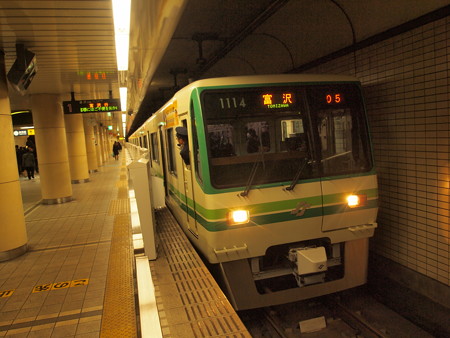 仙台市営地下鉄1000系南北線長町駅01