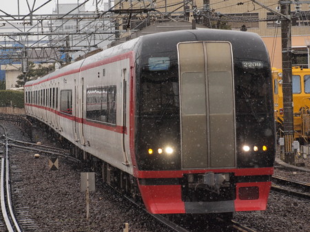 名鉄2200系特急 名鉄名古屋本線神宮前駅01