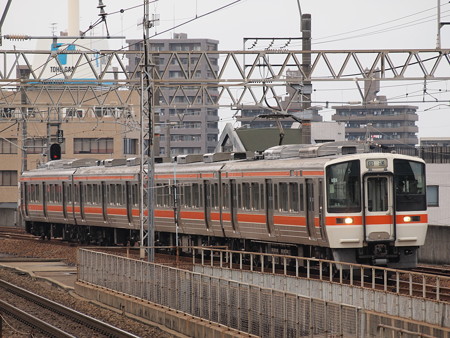 311系回送 東海道本線尾張一宮駅