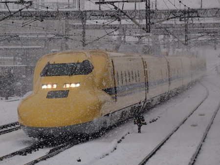 ドクターイエロー 東海道新幹線米原駅02