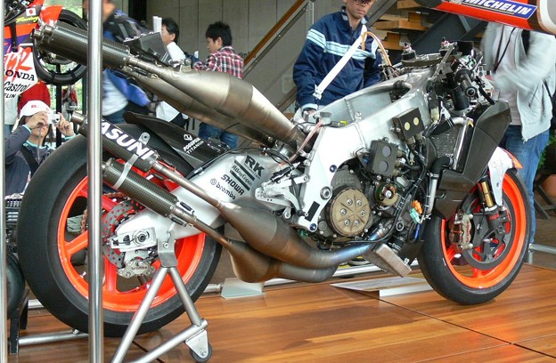 2002 HONDA NSR500 ＃74 加藤大治郎 Daijiro Kato: Motorcycle