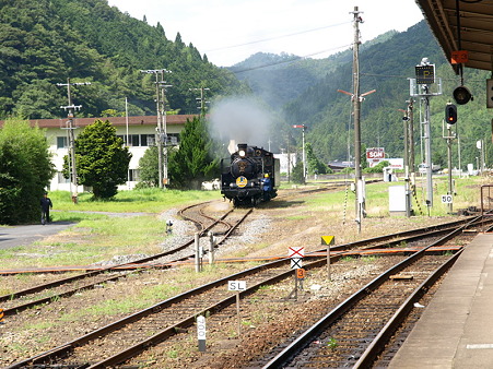 C57-1(津和野駅)2