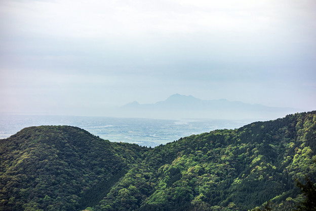 霞む雲仙
