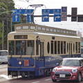 Photos: 秋の明治通りを走るレトロ調電車