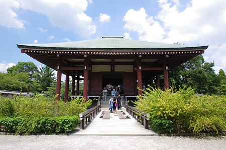 中宮寺本堂