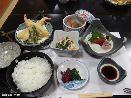 観音の里巡り 昼食