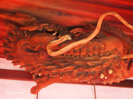 瀧尾神社 拝殿の龍 PC110791