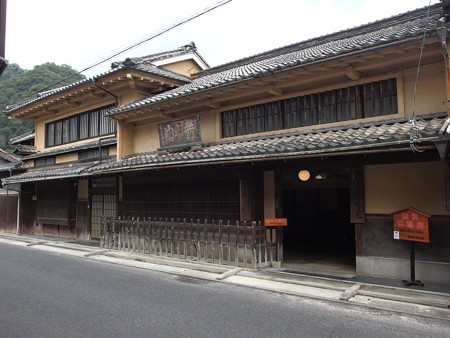 P9235875