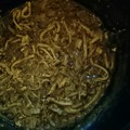 Photos: おはよう。昨日の闇鍋の残り。 大福が入ったあとカレールーで味を調節したらしい。わたしの朝食昼食になるのか？