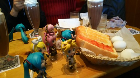 やっとコメダのモーニングなう!