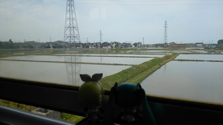 井口→小柳間。 リン:「一気に田舎っぽくなってきた!」