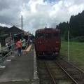 Photos: 矢岳駅に停車