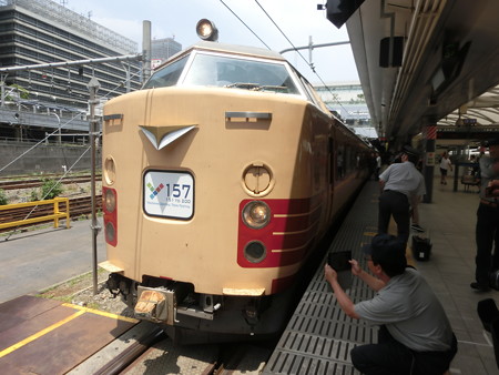 485系Y157@新宿駅