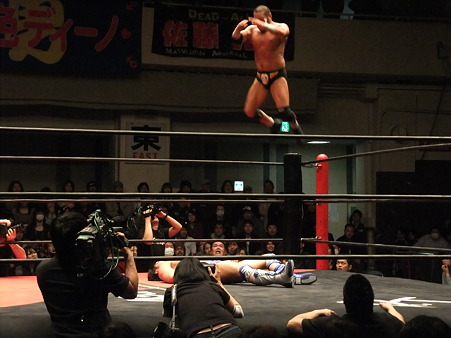 DDTプロレス 後楽園ホール 20110327 (8)