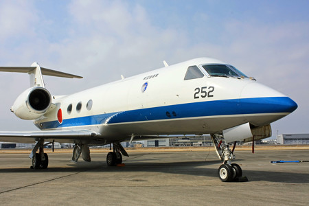 U-4多用途支援機 第2輸送航空隊第402飛行隊 75-3252 IMG_1443_2