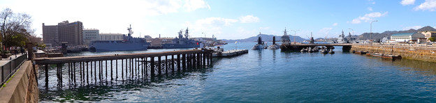 海上自衛隊 呉基地 潜水艦桟橋 呉市昭和町 アレイからすこじま