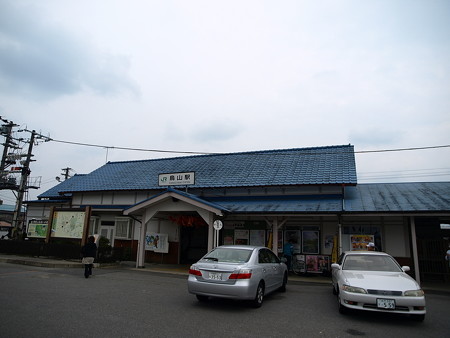 烏山駅35