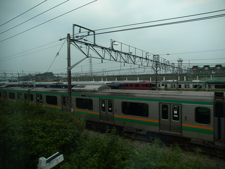 E231系グリーン車車窓3