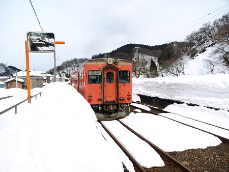 大糸線キハ52-156(根知駅)