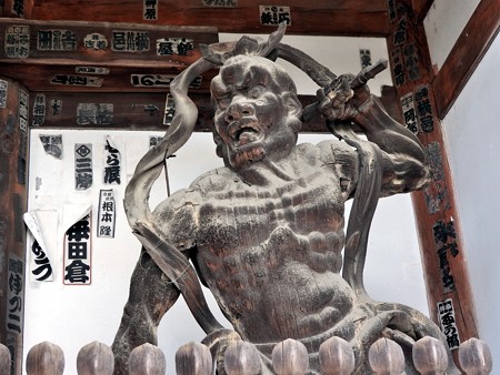 石山寺08 東大門 仁王阿形