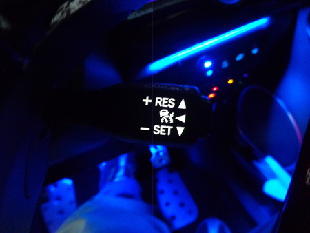 ハリアー　埼玉県　車内ＬＥＤ打ち替え　クルコンレバー