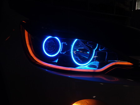 トヨタＡＱＵＡ　愛知県　ＮＥＷアウディ風ＬＥＤオレンジ・ブルーイカリング