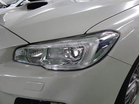 レヴォーグ　千葉県　ヘッドライトインナーブラックアウト　施工前