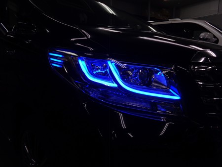 ３０アルファード　兵庫県　ヘッドライト加工　ＮＥＷアウディ風ＬＥＤ　サイドマーカーＬＥＤ
