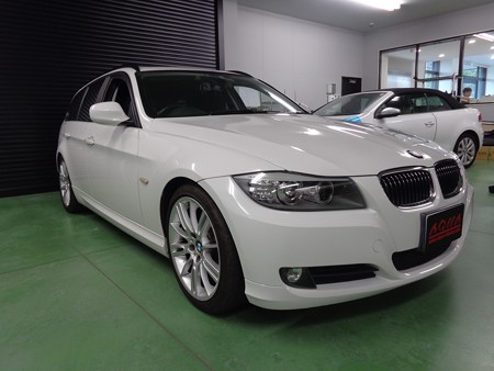 ＢＭＷ　Ｅ９１　カーボンシート・レーダー・ドライブレコーダー取付