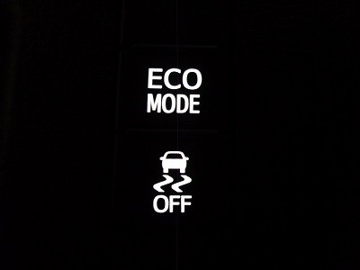 ヴォクシー　ＬＥＤ打ち替え　スイッチ類