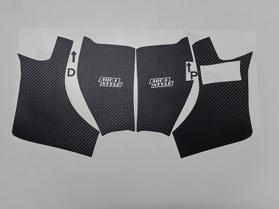 トヨタＡＱＵＡ　傷防止シート　キックパネル　ロゴ有り