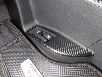 Ｓ６６０　キックパネル傷防止シート　給油口レバーパネル