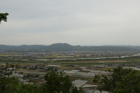 鳶ヶ巣城 (2)