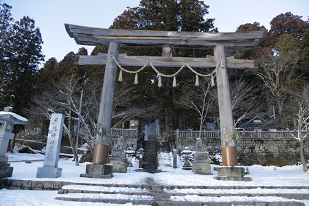 戸隠神社・中社