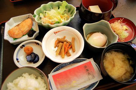 朝食全景