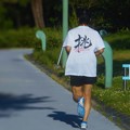 猛暑の中 疾走する挑戦者